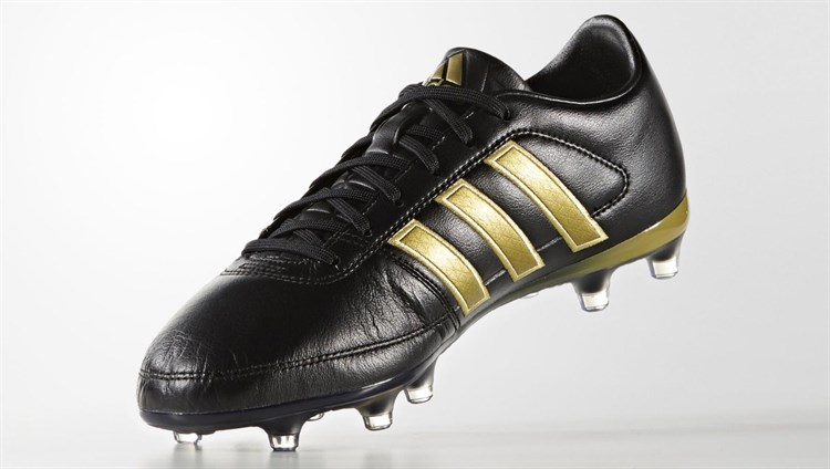 Zwart -gouden -adidas -gloro -16-voetbalschoenen