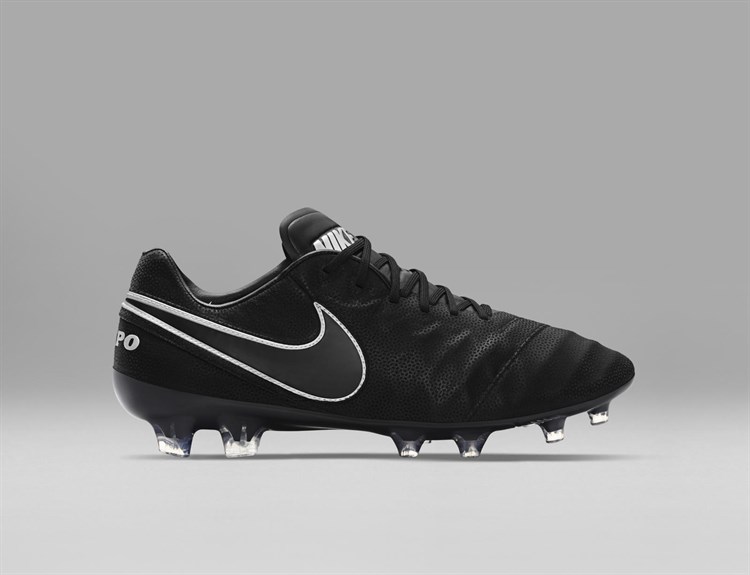 Nike -tech -craft -pack -blackout -tiempo -voetbalschoenen