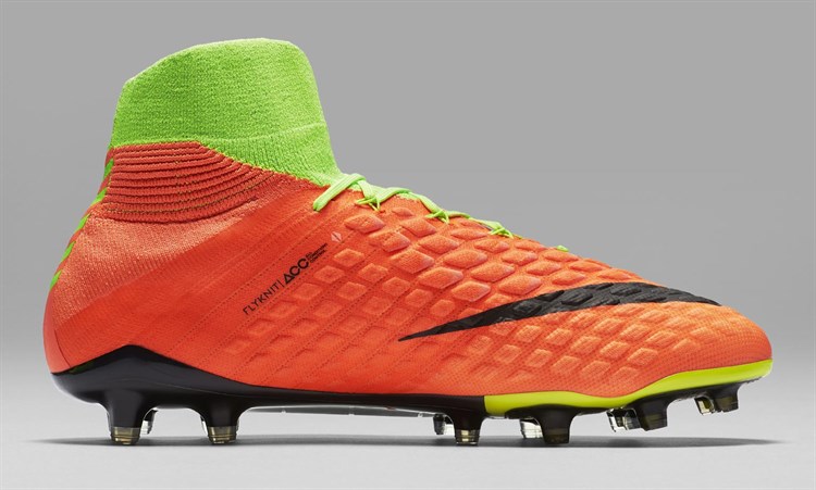 val Vervormen vrijdag Nieuwe fel groene Nike Hypervenom 3 voetbalschoenen - Voetbal-schoenen.eu