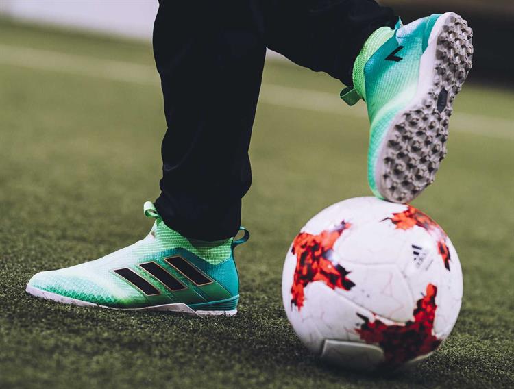 Assortiment Oneindigheid Ooit Fel groene adidas Tango Turbocharge kunstgras voetbalschoenen - Voetbal- schoenen.eu