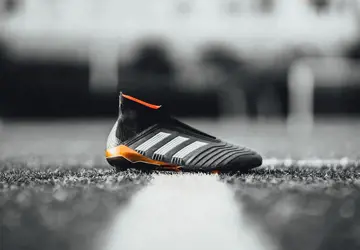 adidas-predator-18-football-boots-3.jpg