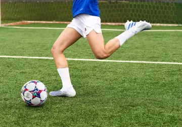 adidas-predator-edge-voetbalschoenen-wit-blauw.jpg